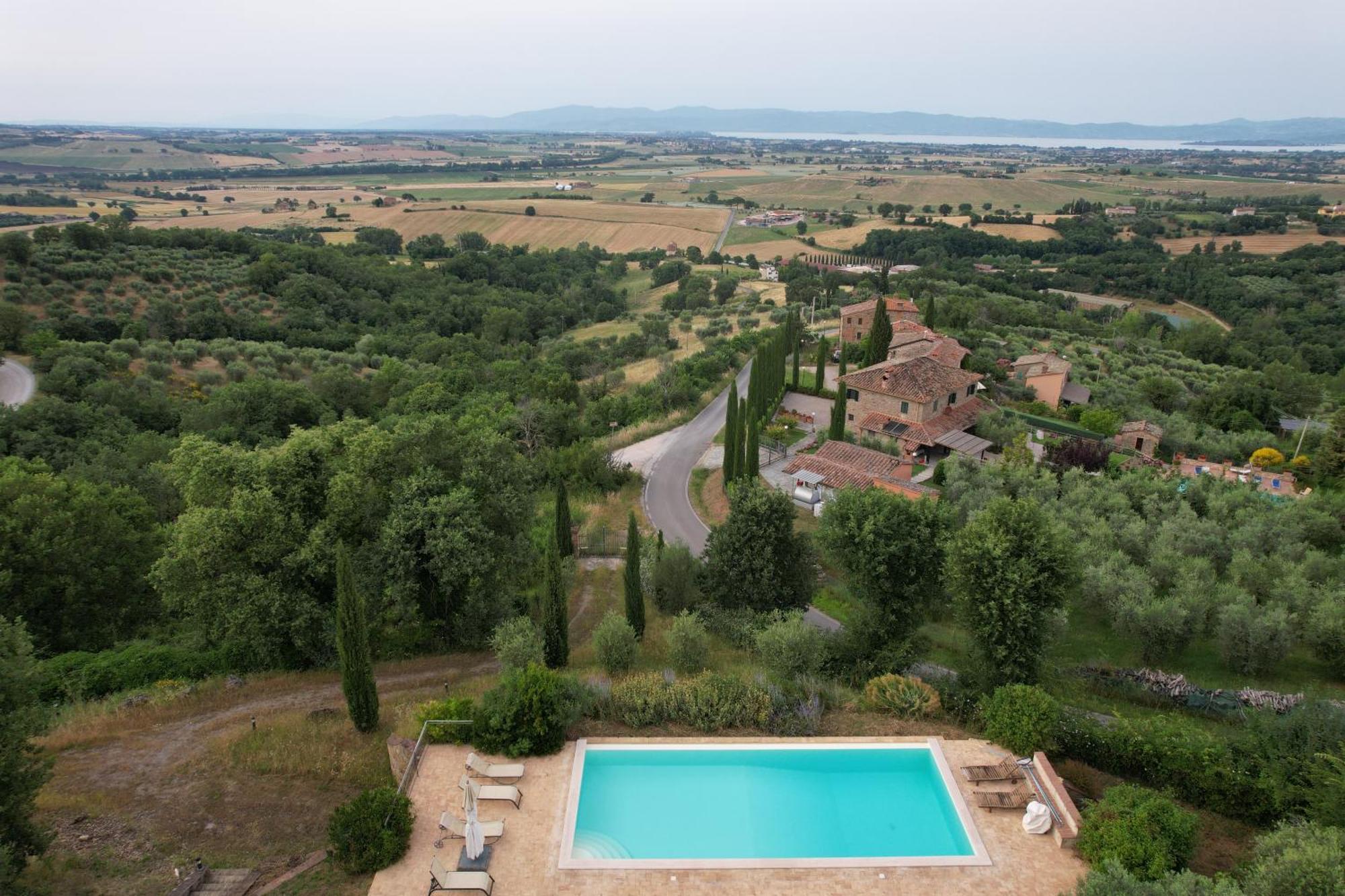 Fonte Pace Luxury Villa - A Fontanaro Property Paciano Bagian luar foto