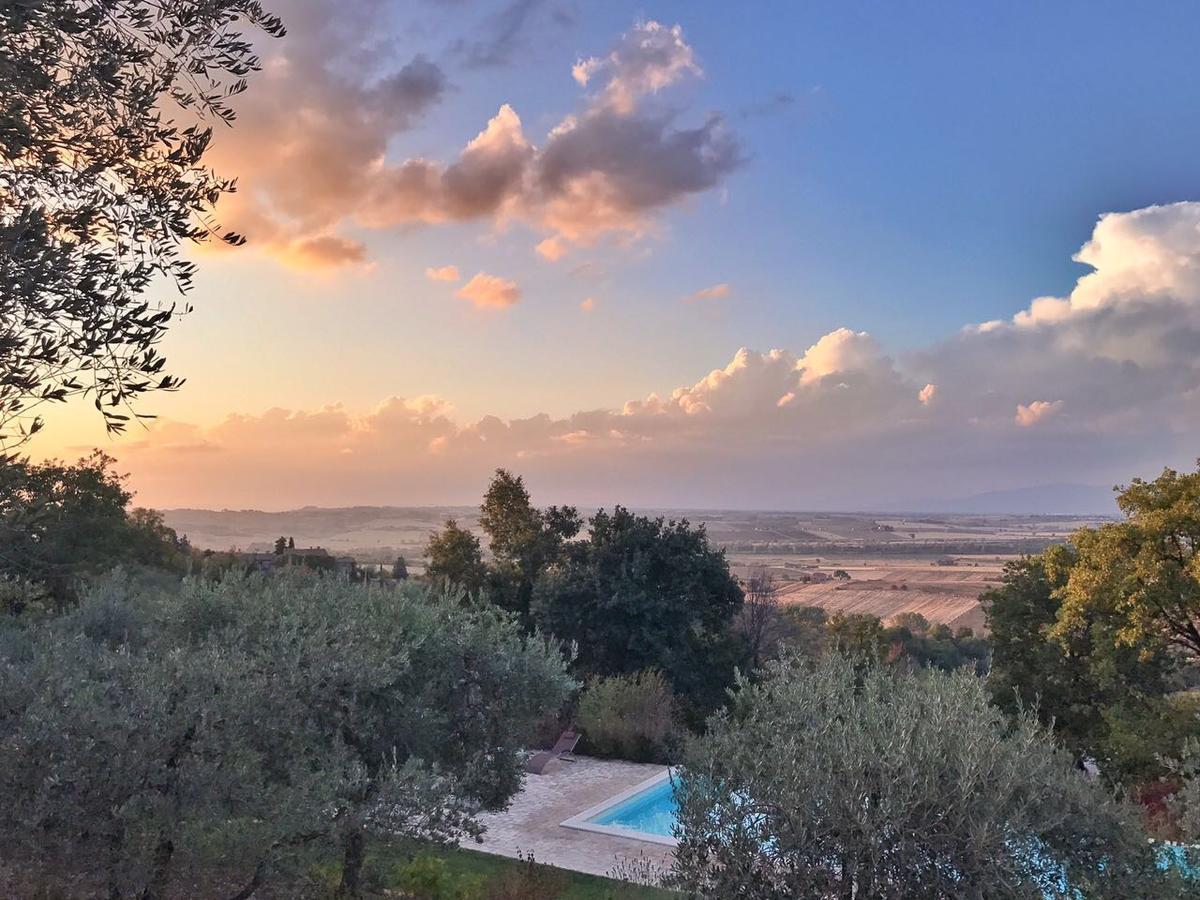 Fonte Pace Luxury Villa - A Fontanaro Property Paciano Bagian luar foto